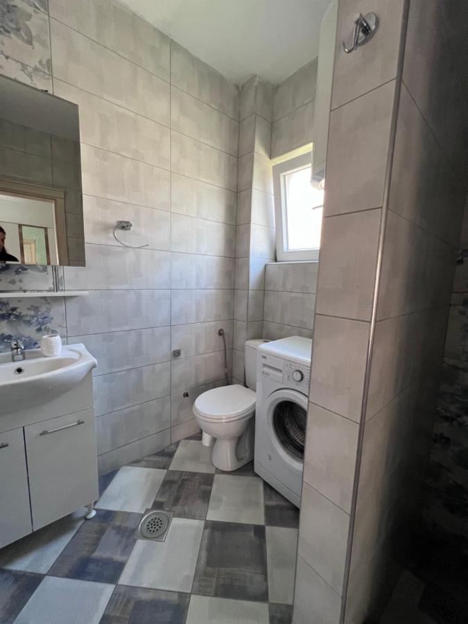 Apartmani Vivami Будва Екстер'єр фото